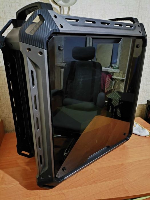 Корпус Cougar Panzer Max-G