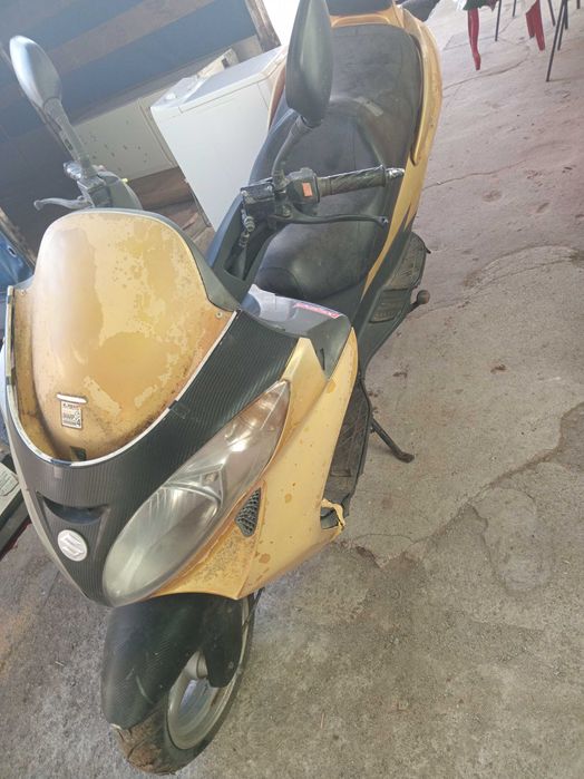 Мотороллер Suzuki skymoto bravo 250 2008г.