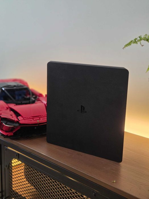PlayStation 4 PS4 Slim 1TB – Stan BDB, mało używana, oryginalne plomby 12.02