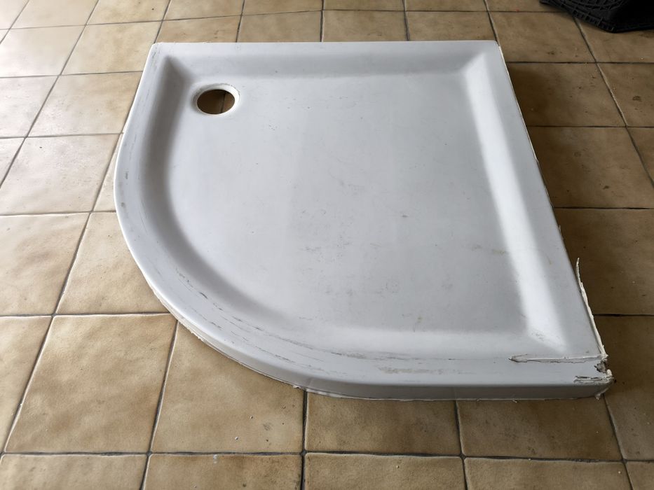 Vendo Base de Duche Quarto de Lua em Resina 90x90x7cm