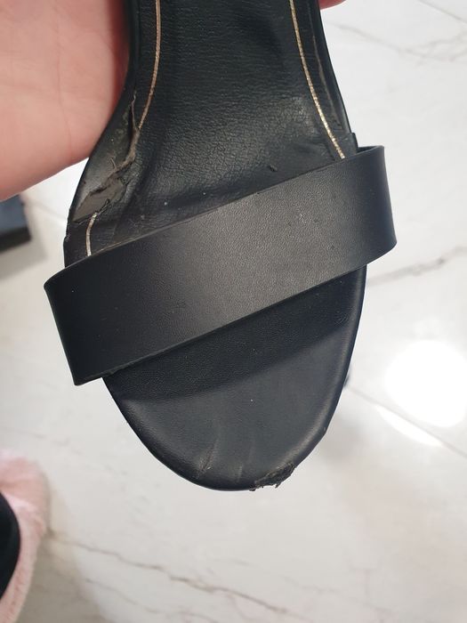 Buty na obcasie 38