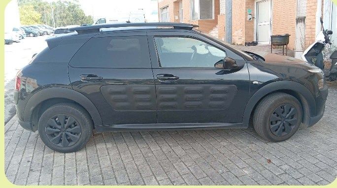 Citroen C4 Cactus 1.6 (impecável mas problema documentos)