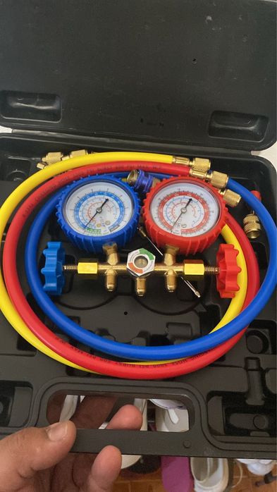 Bomba de vacuo novo com o manométro