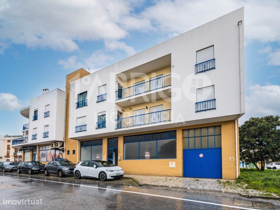 Loja com grande potencial, Marinha Grande