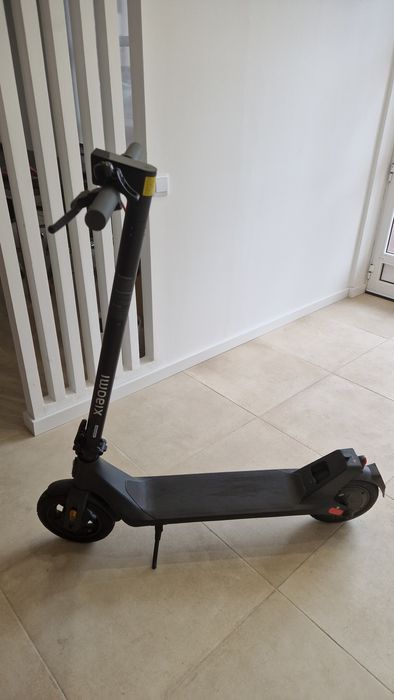 NOVA: Trotinete Elétrica XIAOMI 4 Lite 2nd Gen. (300 W - Aut. 25