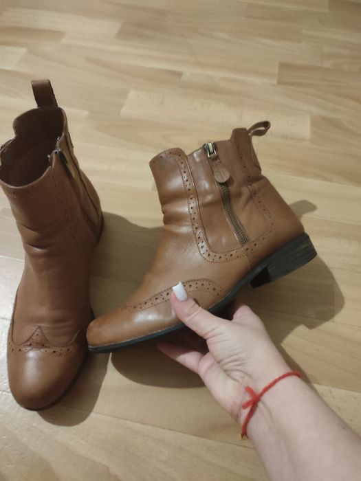 Женские сапоги полусапожки Clarks р 38