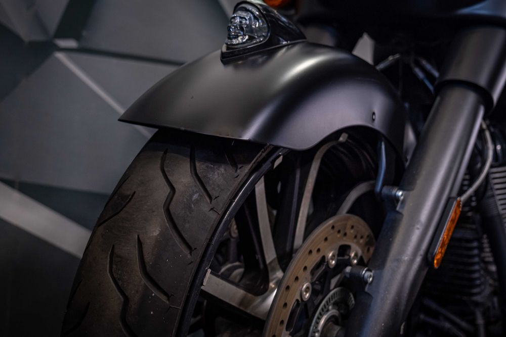 Indian Chieftaine Dark Horse