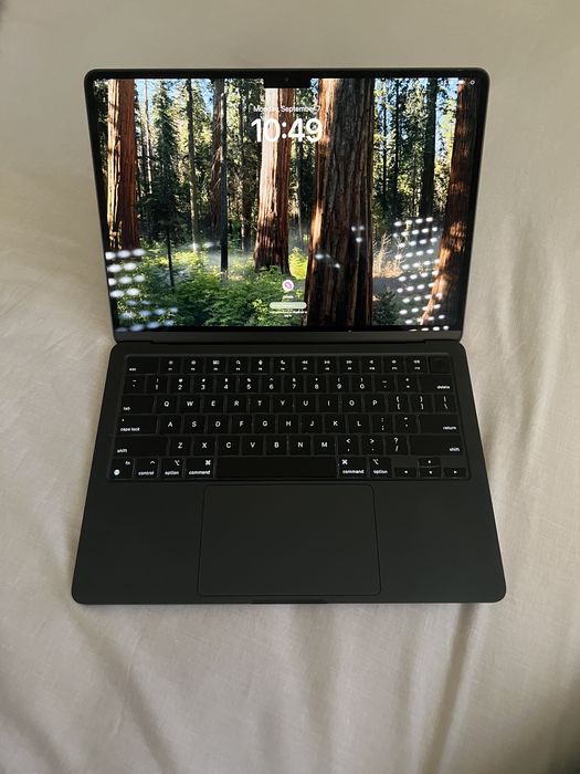 Macbook air m2 2022 256gb