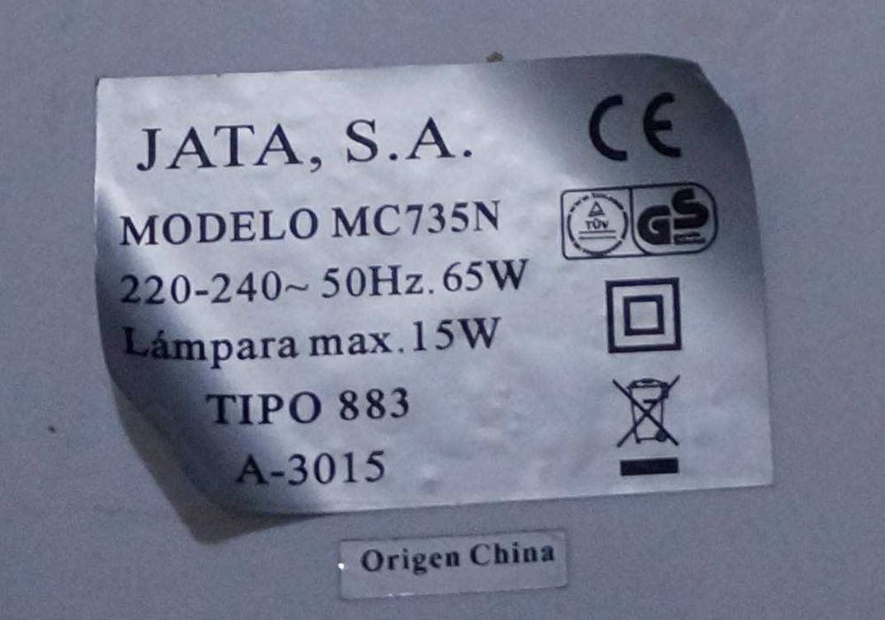 Máquina Costura Jata: 2 euros