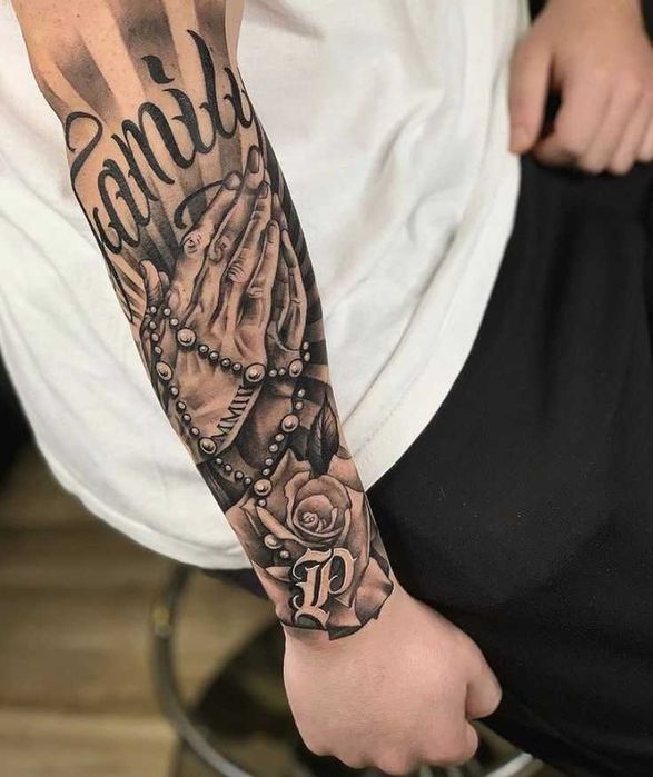 Делаю красивые татуировки и пирсинг в Киеве