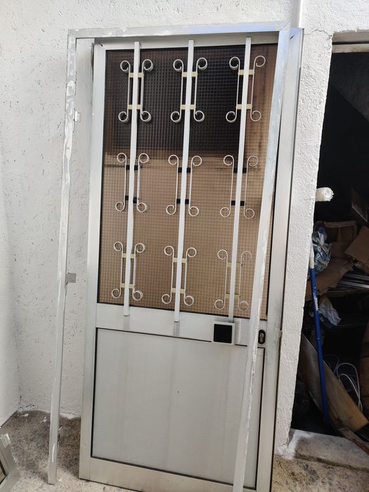 Janelas de Alumínio  100x100 ,  1 Porta de Alumínio