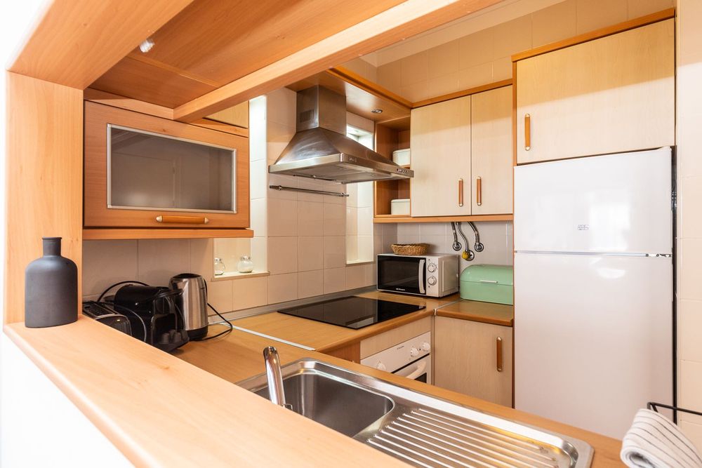 Apartamento T1 Inserido no Golden, Barco, Piscinas e Jacuzzi incluido