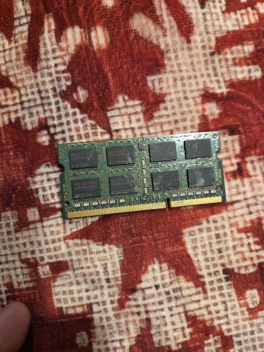 Pamięć ram sodimm w SAMSUNG DDR3 8GB w jednej kości