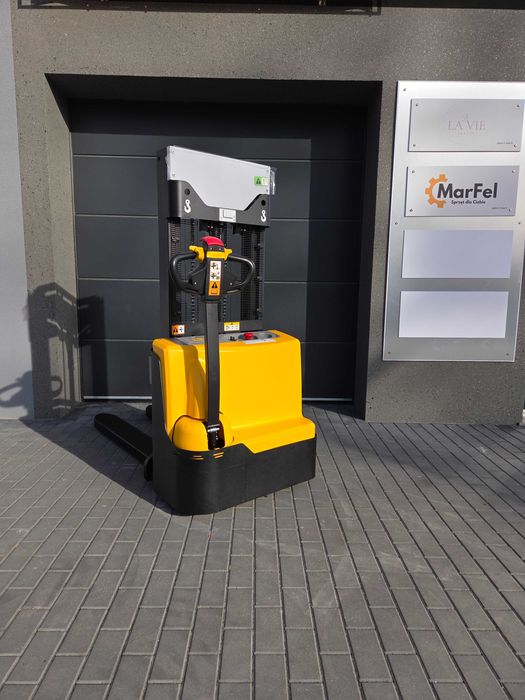 Wózek paletowy elektryczny podnośnikowy  1500kg 1,5t 250cm 2,5m 3m 3,5m