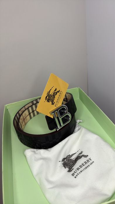 Cinto da burberry