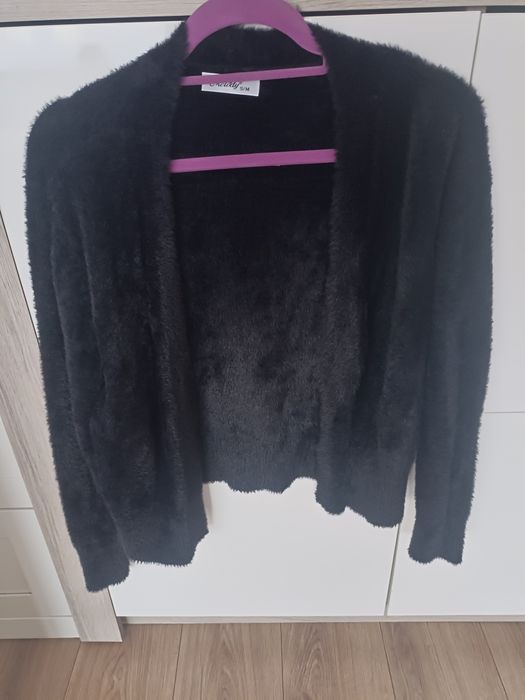 Sweterek narzutka damska