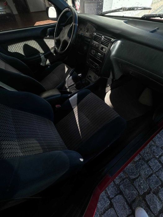 Toyota Carina E GLI 2.0 — 1992 — Clássico raro em Portugal em Muito boa condição