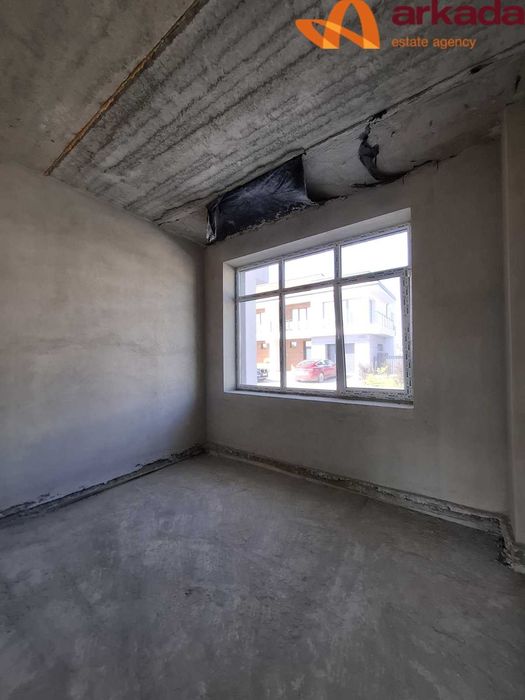 Продаю будинок біля річки. 145м2/3.5соток. До центру 7хвилин