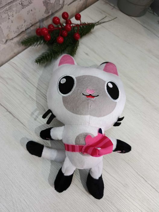 Panduś nowa maskotka koci domek Gabi kotek biały pluszowy Pandy cat