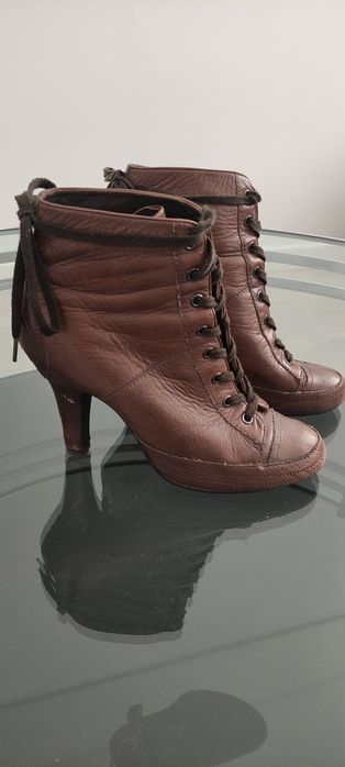 Botas modelo tipo tênis