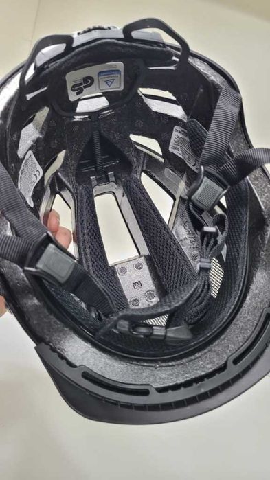 Miejski kask rowerowy ABUS HYBAN 2.0 velvet black rozmiar M 52-58cm