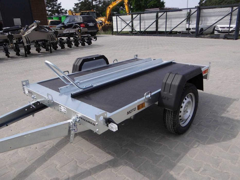 TEMARED MOTO 1 DMC 750 kg na 1 motocykl podłoga sklejkowa