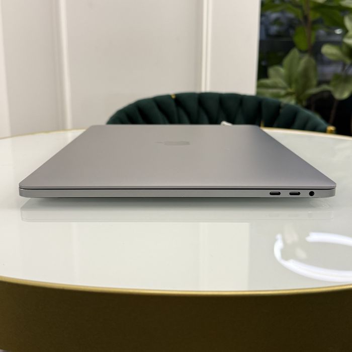 Ноутбук MacBook Pro 16” 2019 i7 16GB 512GB / 4GB • СТАН 9/10 • 85753