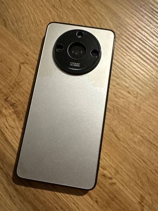 Sprzedam telefon Realme 11 pro 5G