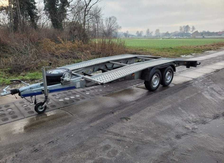 Wypozyczalnia wynajem przeczep lawet dluzyc