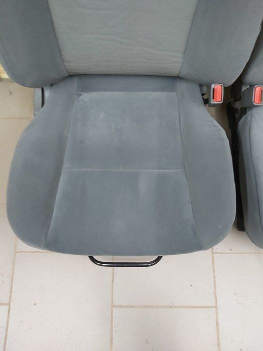 Пара передних сидений шевроле лачетти Chevrolet Lacetti  Aveo t200 250