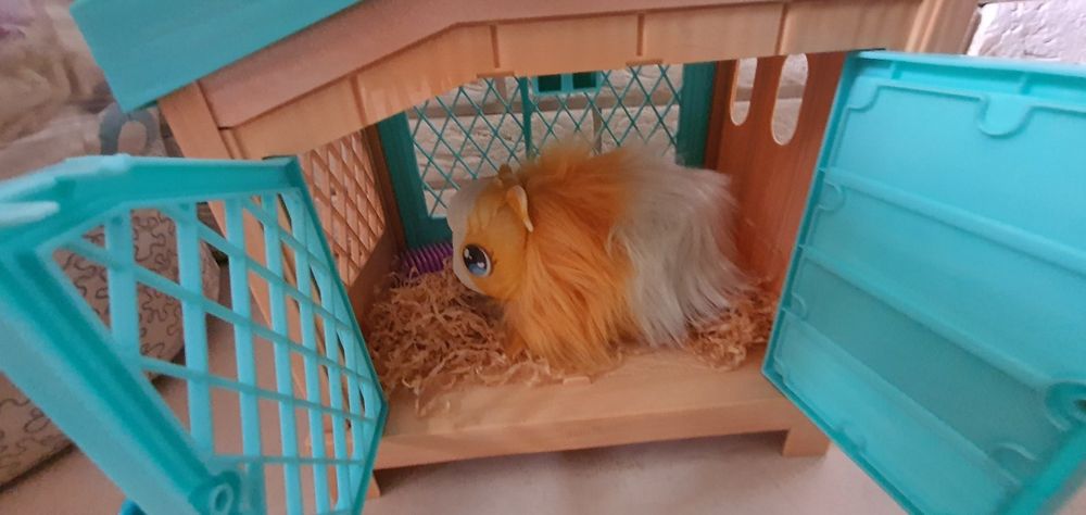 Little Live Pets Mama suprise interaktywna zabawka która rodzi