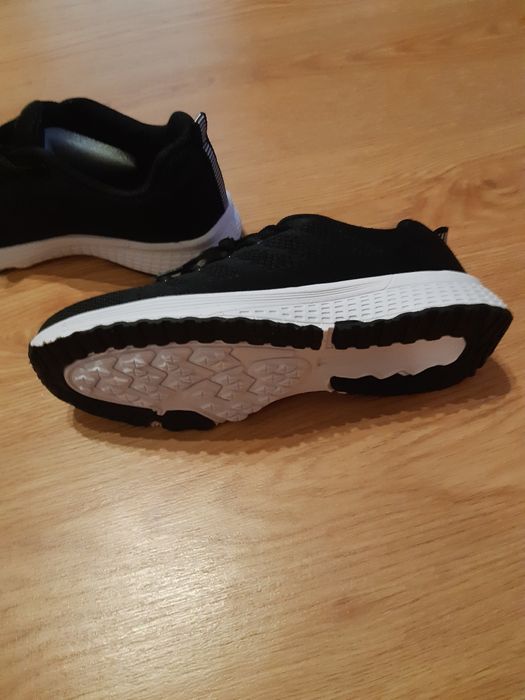 Vendo sapatilhas como novas