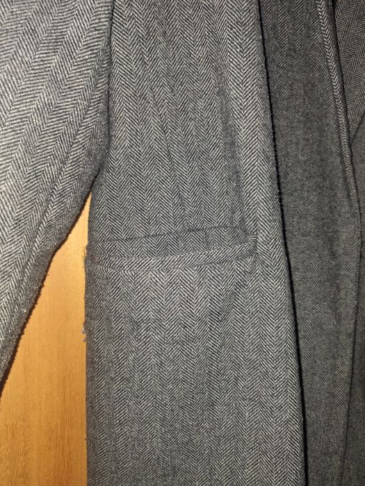 Sobretudo / Casaco Cinzento Pull & Bear

Tamanho M

Aperta estilo blaz