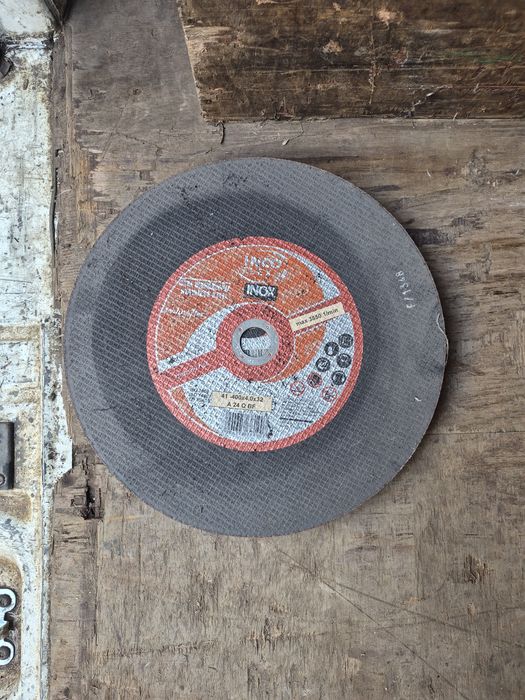 Sprzedam tarcze duże do cięcia