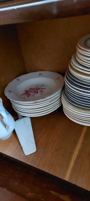 Тарелки в огромном ассортименте