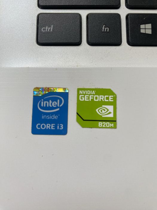 Laptop ASUS stan bardzo dobry