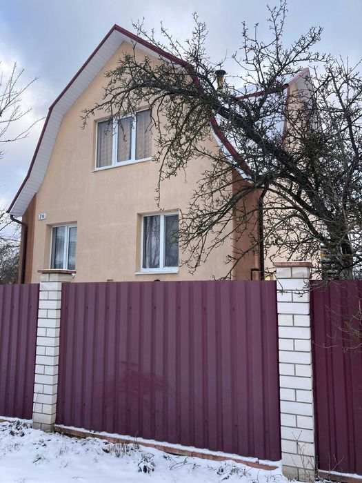 Будинок-Дача Метро Славутич Перший шлюз Вишнева 5