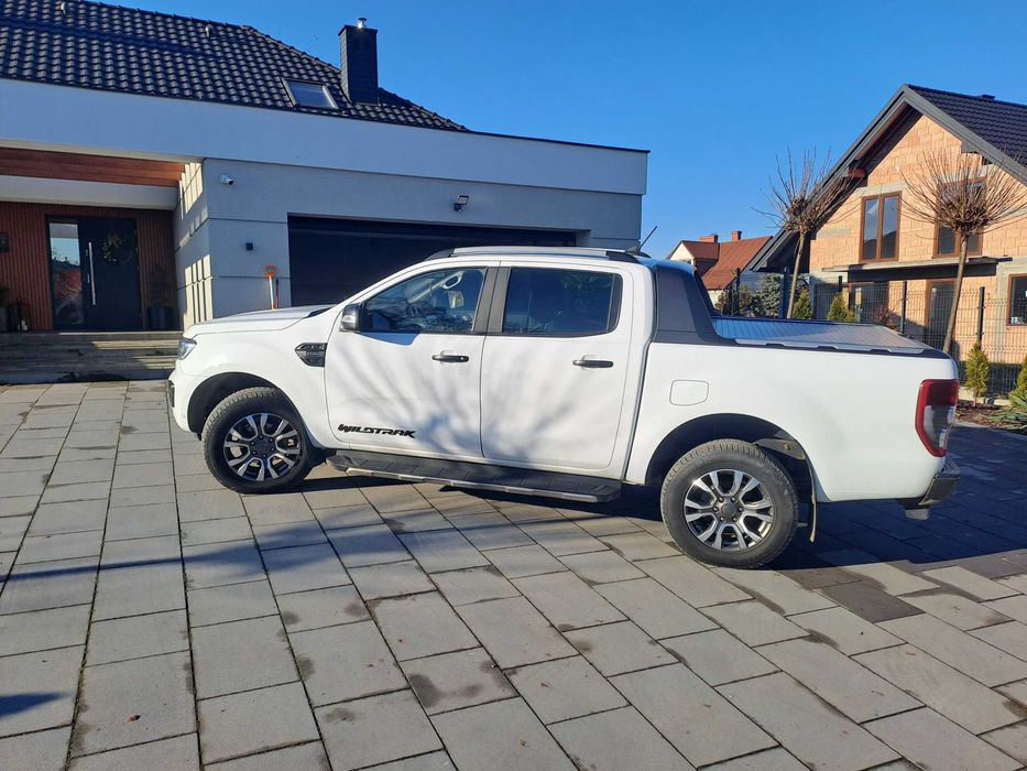 Sprzedam FORD RANGER w wersji wildtrak  z 2021 roku