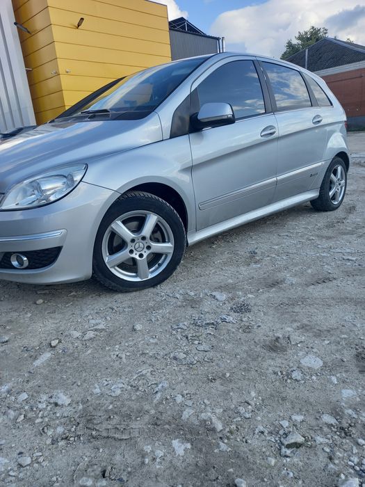 Продам мерседес в клас 11 рік ресталінг