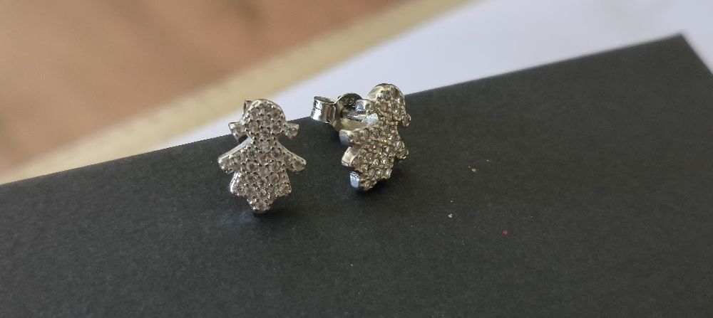 Brincos menina em zircónias