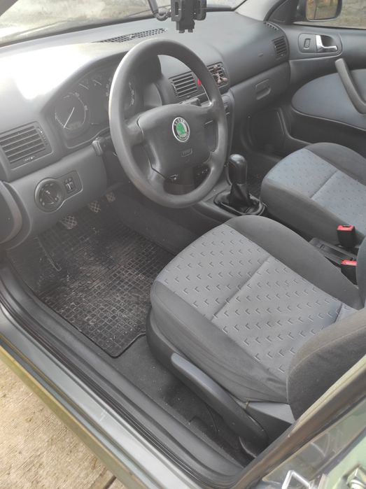 Шкода Октавія тур