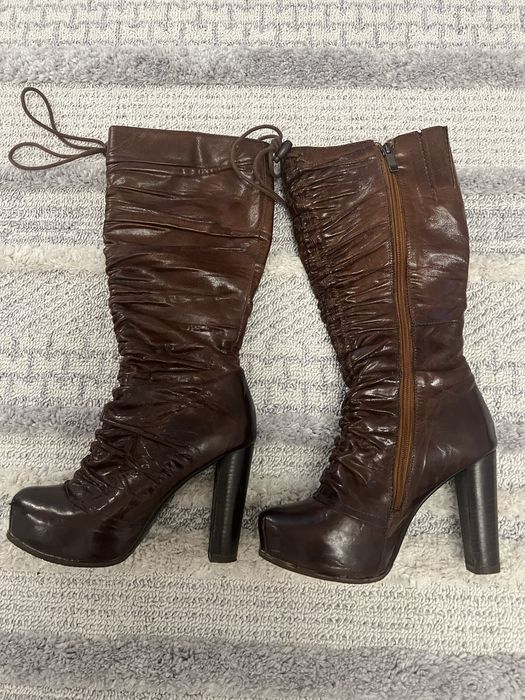 Чоботи жіночі малих розмірів