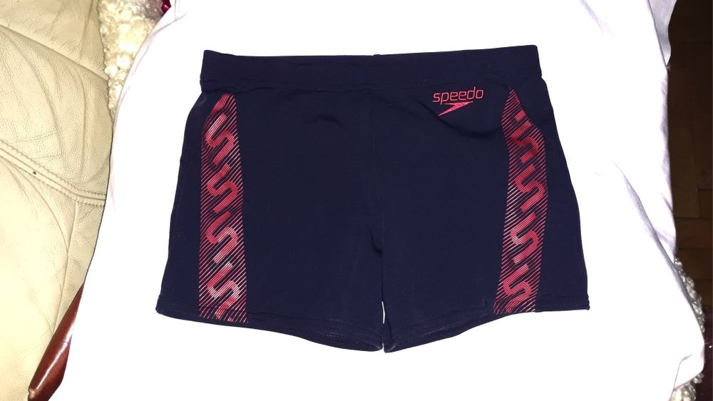 Продам плавки Speedo