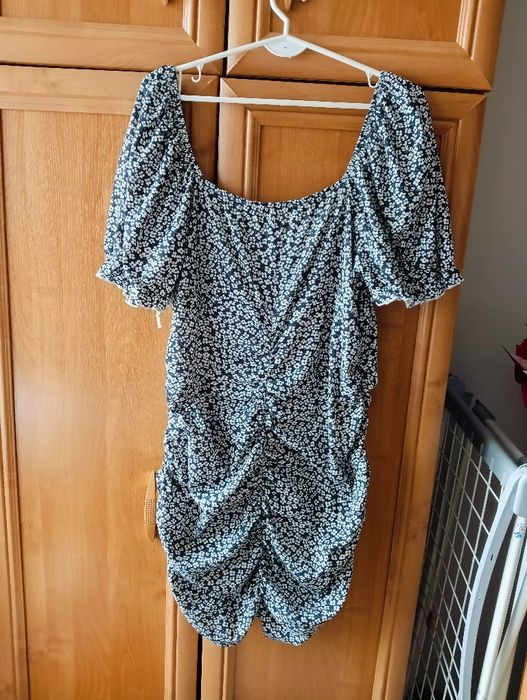Sukienka rozmiar 1 xl