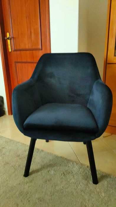 Poltrona pequena