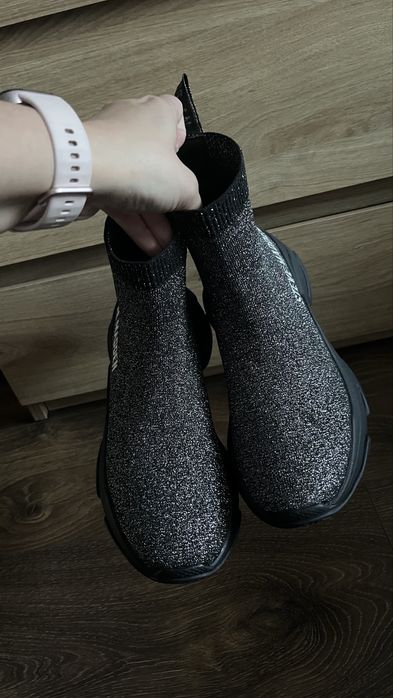 Steve Madden Master czane na platformie 38