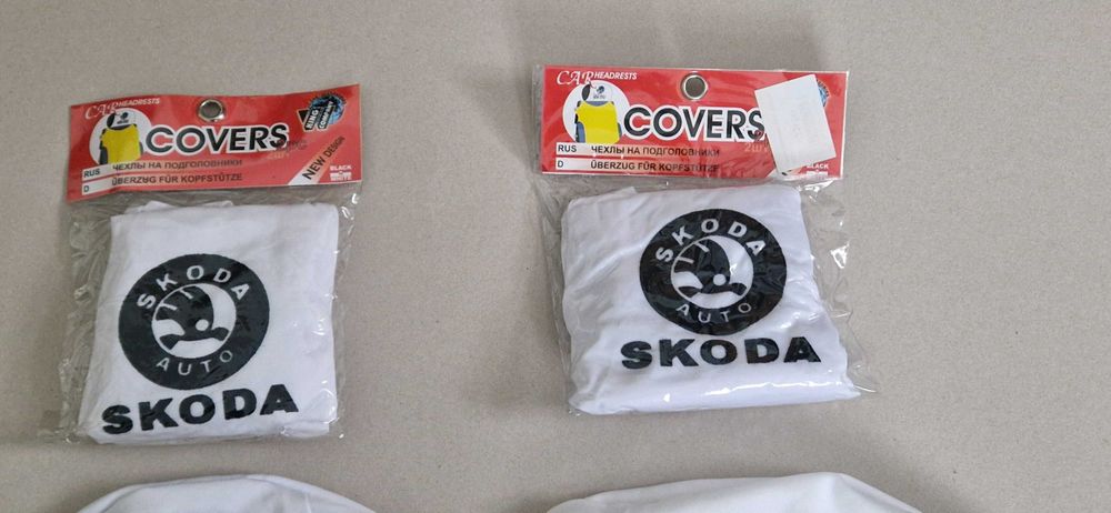 Чохли на підголовники Skoda