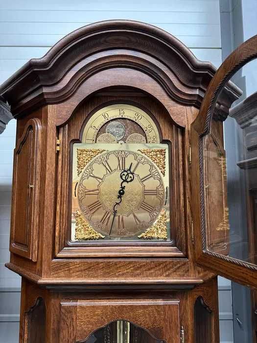 Zegar numer 8. Stojący. Transport cały kraj.