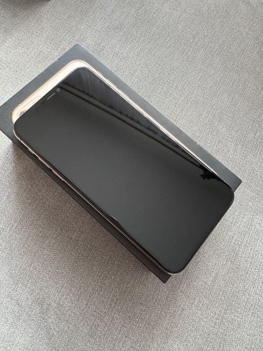 iPhone 11 Pro Max 100% Baterii