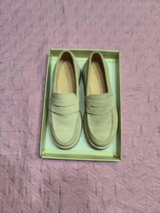 Sapatos beges Mulher